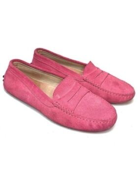 TOD’s Pink Suede Driving Loafers | 37